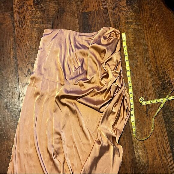 Anna Grace Ruched Side slit skirt Rose size Large - Picture 5 of 10